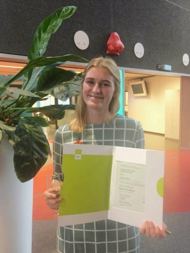 Sandra van Beek diploma